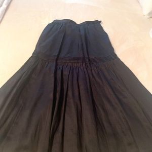 Lafayette 148 New York. Black maxi skirt. with eyelet detail